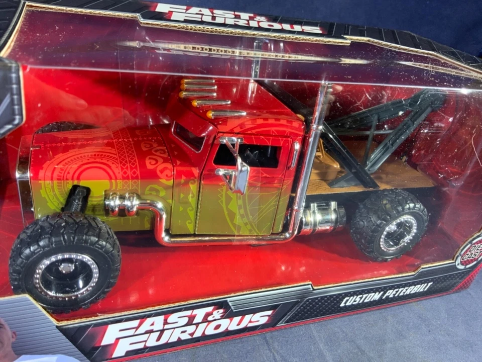 E7-77 FAST & FURIOUS - CUSTOM PETERBUILT TOW TRUCK - NIB  - Image 2 of 4