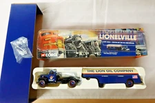 CORGI US52906 LIONELVILLE DIAMOND T620 LION OIL SEMI-SKIRTED TANKER 1:50 Scale