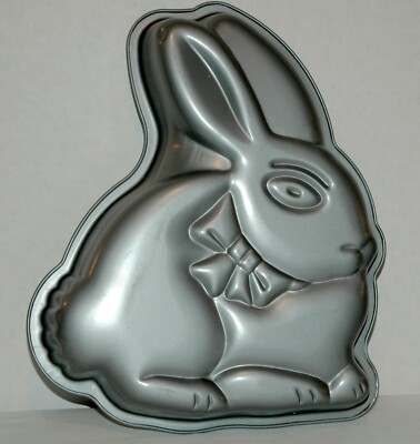 Baker's Secret Easter Bunny Non-stick Cake Pan