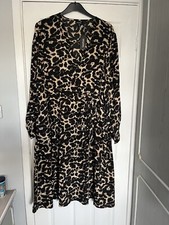 Boohoo Wrap Dress Size 24