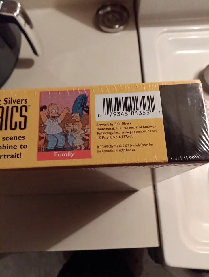 The Simpsons Photomosaics Family 1000 Piece Puzzle Robert Silvers SEALED New! - Image 4 of 4