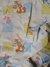 VTG Walt Disney Winnie the Pooh Tigger Piglet Fitted Crib Sheet