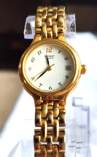Vintage Seiko Women's Vintage Watch Gold 7N82-0228