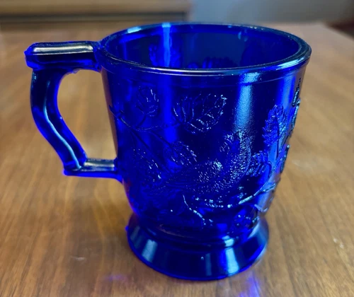 Vtg MINT 1970’s Mosser Glass Childs Cobalt Blue Mug ROBINS