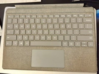 USED* Microsoft Surface Pro 5th Gen Core M3 12.3