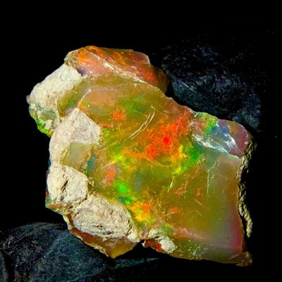 Fire Opal Edelstein Roh, Äthiopischer Schwarzer Opal Natur Roh 9.5 Ct 19x13 mm