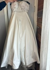 Allure Romance 3112 Diamond White/Nude/Silver Size 14 Wedding Dress