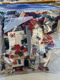 LEGO Creator Expert Winter Village Market 10235 Complete Manuals 1261 Pieces