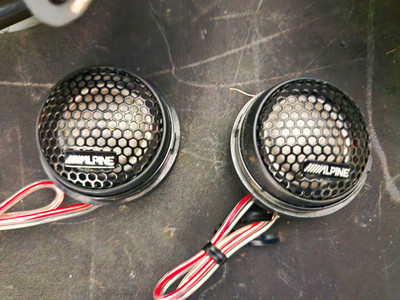 Old School Alpine Car Audio Tweeters Pair Round Black w/ Attached Wires(new)