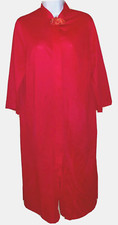 Vintage Hollywood by Vassarette Long Red Nylon Satin Rosebud Robe M