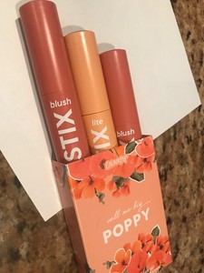 colourpop aloha