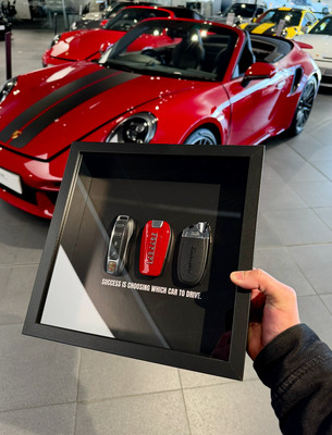 Supercar Trinity Rahmen von FramedCash | Ferrari, Porsche & Lamborghini | 25x25cm