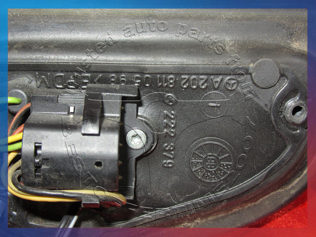 MERCEDES-BENZ C W202 E W210 LEFT EXTERIOR WING MIRROR BLACK COVER  