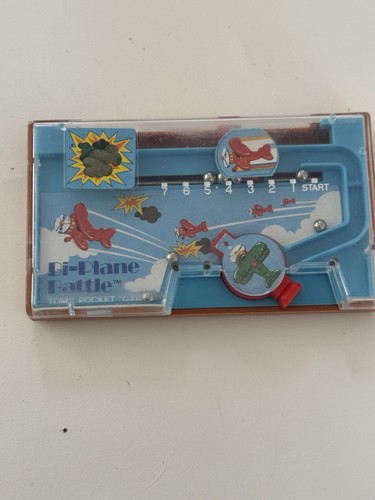 1978 Tomy Bi-Plane Battle Pocket Game Handheld Ball Shooting WORKS