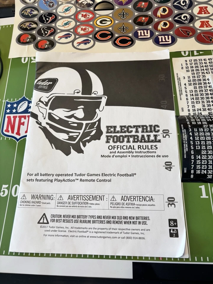 Tudor Chicago Bears NFL Deluxe Campo de Fútbol Eléctrico y Pegatinas Juego ¡Funciona! Foto 4 de 4