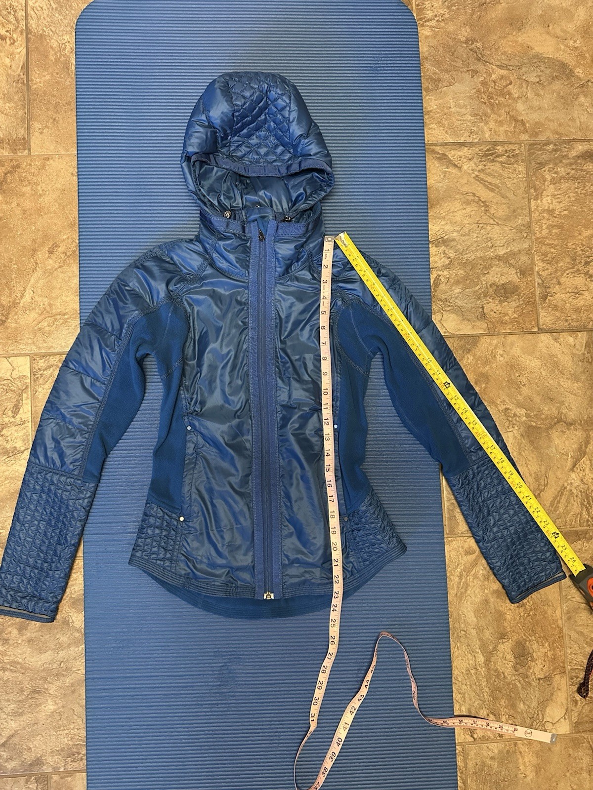 Lululemon Goose Down/Polyester Jacket Hoodie Size… - image 3