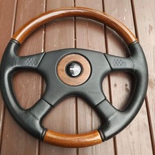 Volante MOMO 3 razze in pelle e legno nero/legno usato KK4