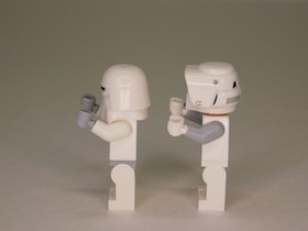 LEGO Star Wars Snowtrooper w/Tauntaun + Bonus Scout Trooper! - 7749 Hoth 