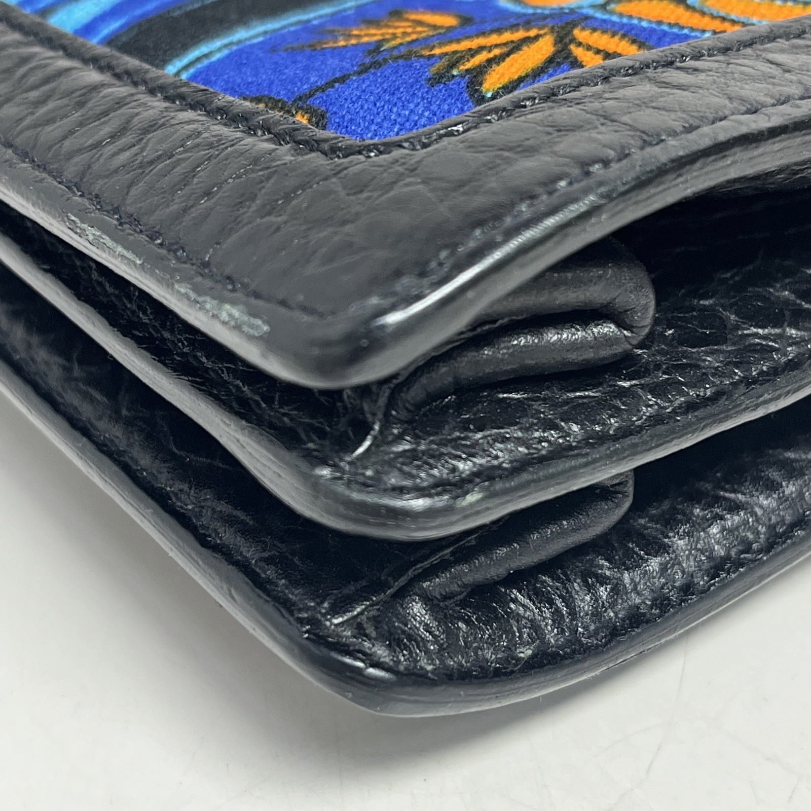 PRADA Printed Canvas Handbag Pattern Calfskin P20… - image 15