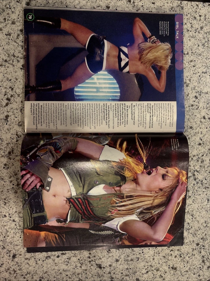 Britney Spears Rolling Stone Special Collectors Issue Magazine Newsstand Poster - Image 4 of 4