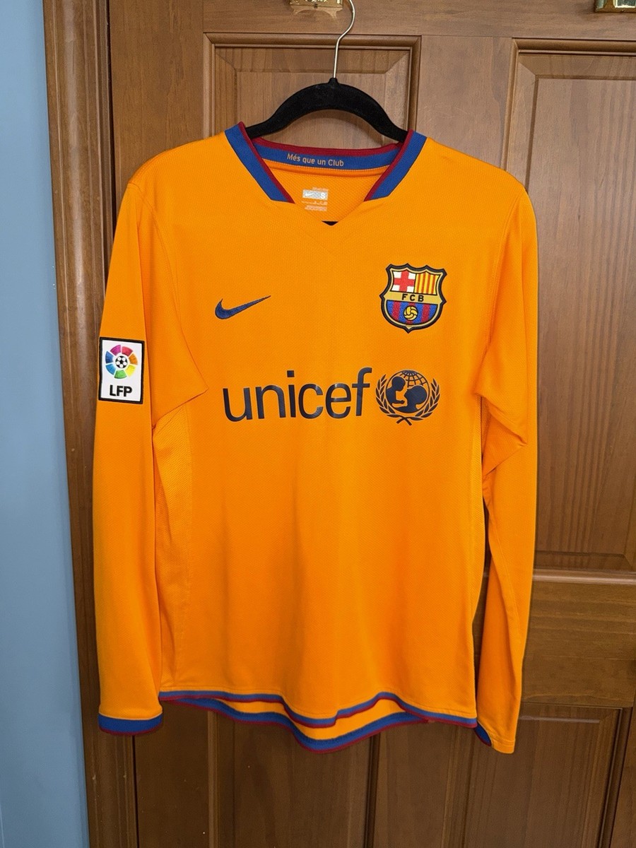 Nike FC Barcelona 2006-07 Long-sleeve Away Football Soccer Jersey