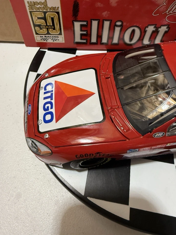 RARO Elliott Sadler #21 Citgo 50’s Scheme Wood Brothers 2000 1/24 Nascar Diecast Foto 3 de 4