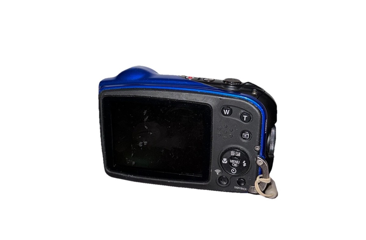 Fujifilm FinePix x Series XP70 Digital Camera 16.4MP with Battery