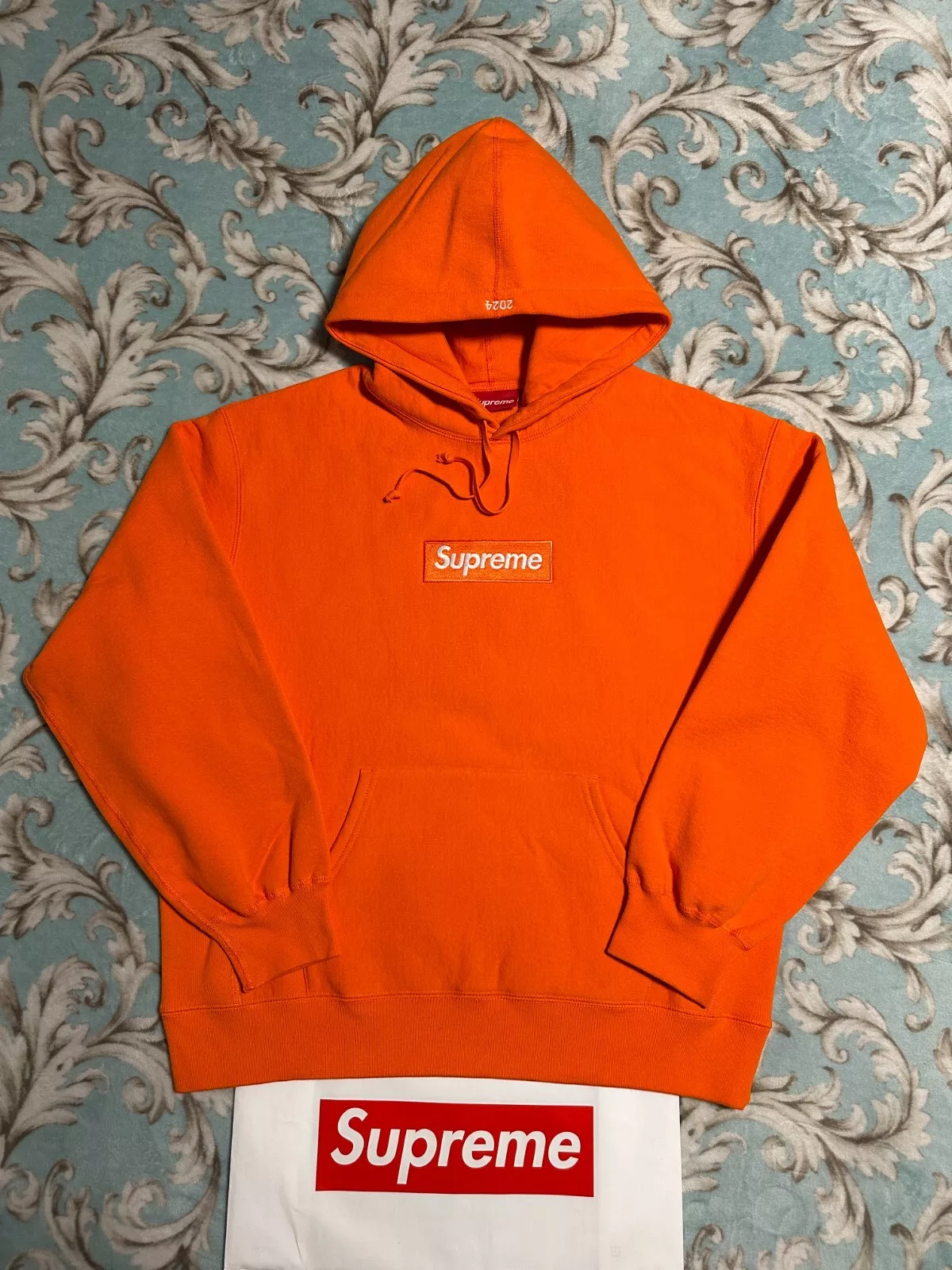 SWEATSHIRT À CAPUCHE LOGO SUPREME BOX (GRAND) (ORANGE) FW24 BAPE BURBERRY HOODIE