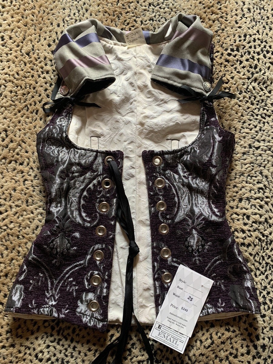 NWT-DITD Damsel in this Dress Vixen Corset w/collar Size 25