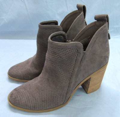 MADDEN GIRL Evita GRAY Perforated Faux Suede SIDE-ZIP Ankle Boots Booties 8.5M
