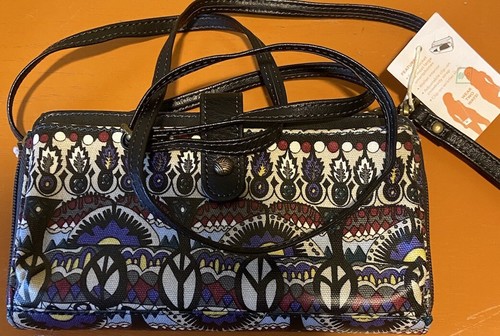 Sakroots Wallet/Wristlet/Phone Crossbody Artist Circle Coated Canvas NEW - Picture 3 of 9