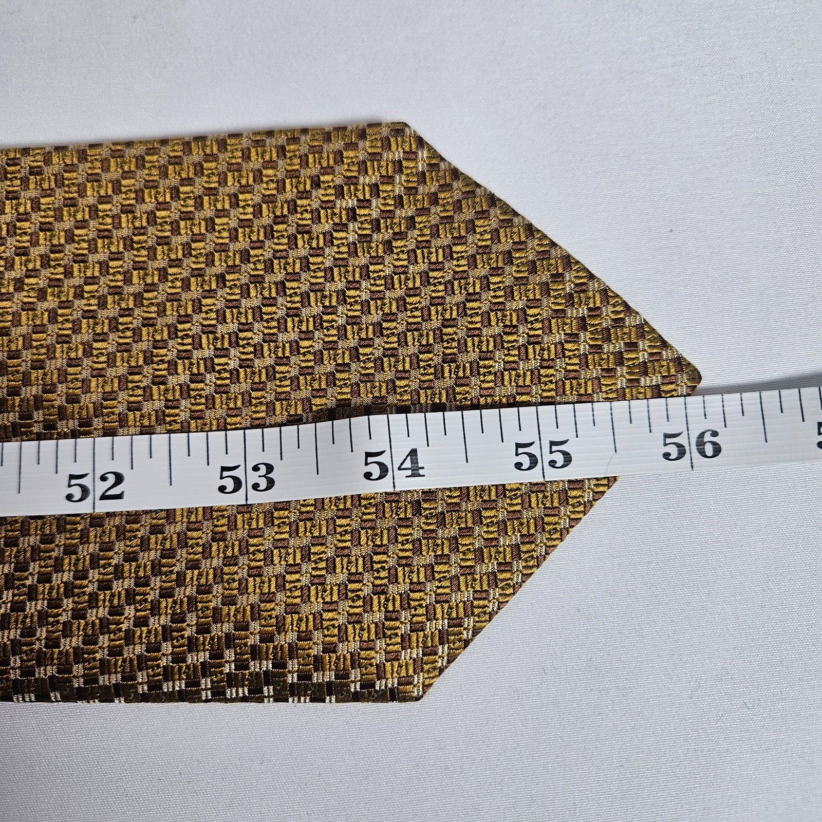 Ferrell Reed 100% Silk Hand Made Tie Mens Geometric Gold Made in USA 4" x 56"