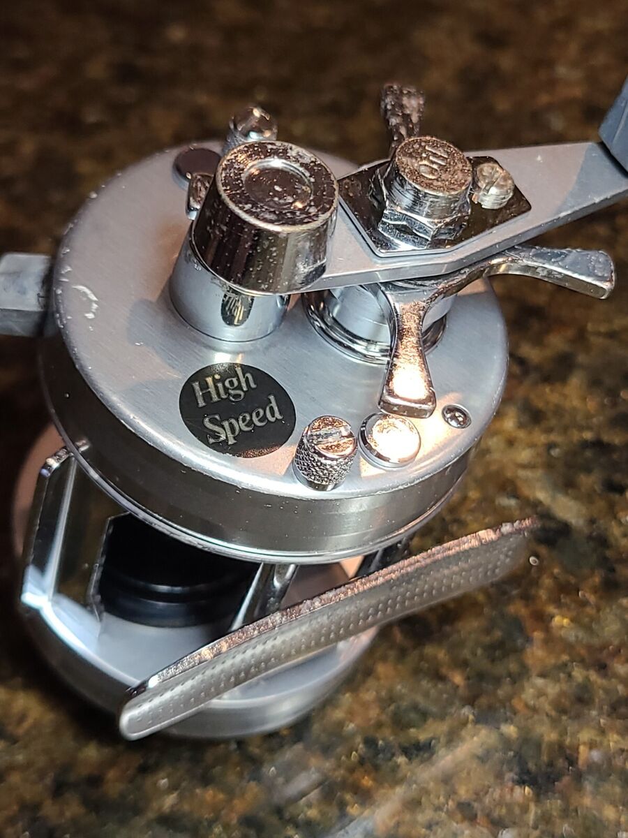 Abu Ambassadeur 2500C Fishing Reel Vintage 1980 Silver EUC Abu Ambassadeur 2500C Fishing Reel Vintage 1980 Silver EUC