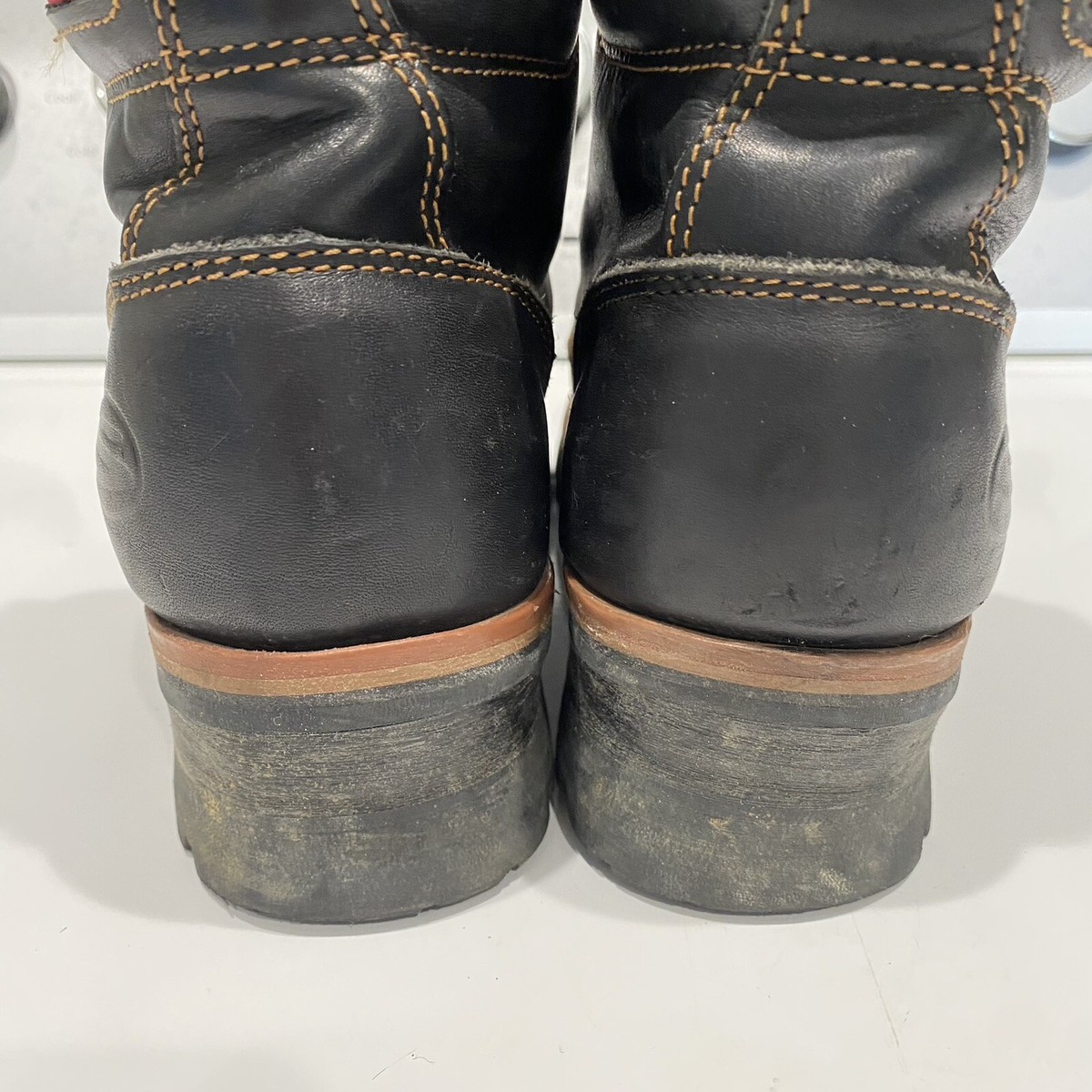 Vintage 90s sketchers black leather lace up platform combat boots