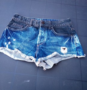 topshop daisy shorts