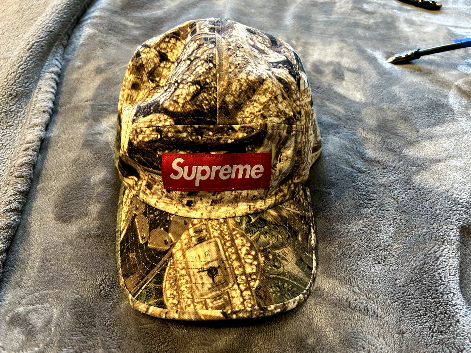 Casquette de camp Supreme Bling verte SS20