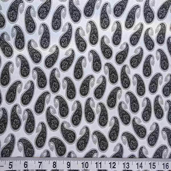 100% COTTON FABRIC WHITE BLACK PAISLEY BANDANA By YD 44X36" SEW DIY FACE MASK  - Image 3 of 4