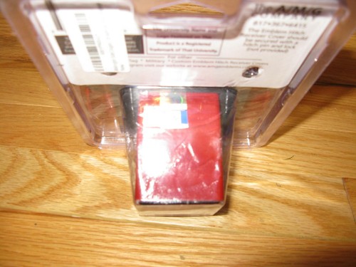 AMG Washington State Metal Emblem ''COUGARS'' on RED Metal Hitch Cover - Picture 5 of 7
