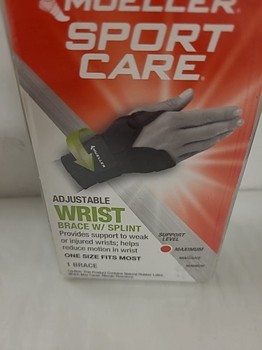 Mueller Sport Care Adjustable Wrist Brace with Splint Maximum Support - Black - Picture 2 of 4
