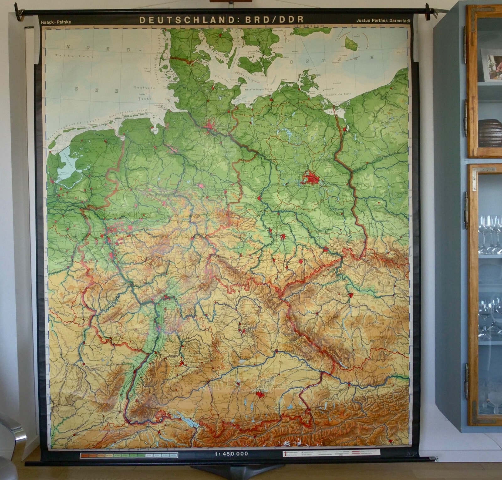 Bild 1 von 19