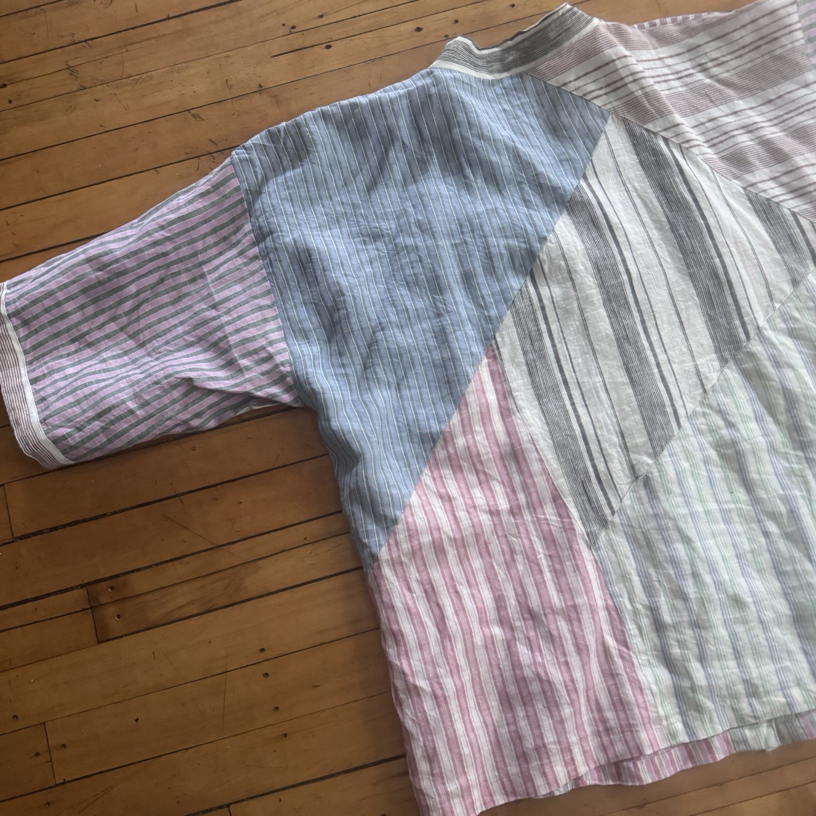 Sacred Threads Womens Boho Patchwork Short Shelve… - image 6