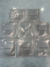 8 Natura Bisse DIAMOND Cocoon Sheer Cream 4ml packets sample