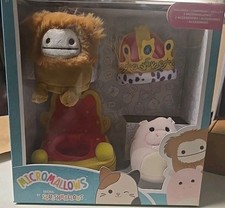 Squishmallows Micromallows Royale Parade Original 2 Micro 2 Accessories CHAIR 
