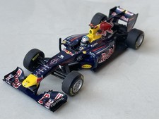 Red Bull Renault RB6 Sebastian Vettel F1 2010 1/43 Minichamps no box