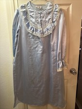 Jaclyn Smith Vintage Light Blue Satin Floral Embroidered Nightgown Medium 5060