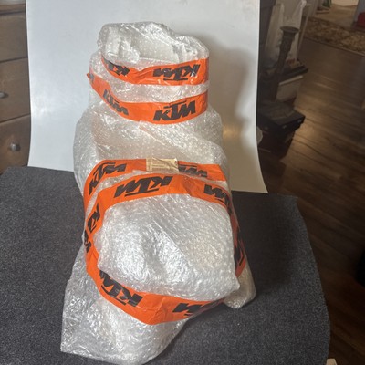 NEW  KTM FILTER BOX COMPLETE WHITE 7770600104428