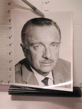 CBS TV show photo 1960s Walter CRONKITE news serious