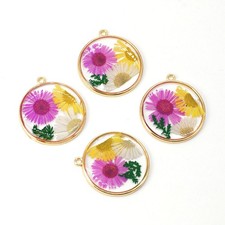 4PCS Gold Tone Dried Pressed Daisy Flower Resin Round 30mm Charm GYX2001