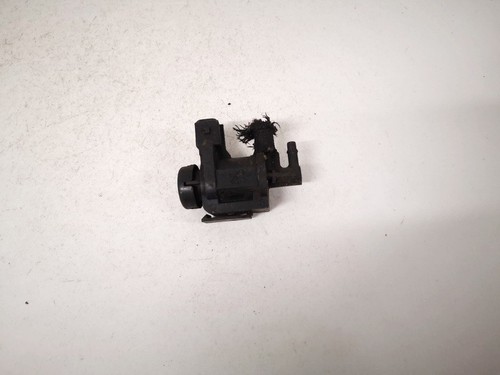 1J0906283A Umschaltventil Ventil (Druckwandler, Abgassteuerung)   DE1541885-62