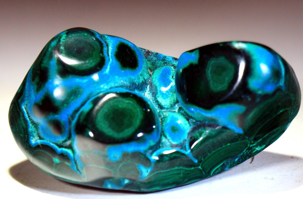 3.45 inch 9.8 oz Top Vivid Chrysocolla with Malachite, Congo